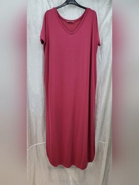 Zenana Outfitters Mauve V-Neck Maxi Dress Womens Size Medium